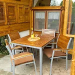 Gesztenye Nyaralopark 아파트호텔 벌러토누드버리