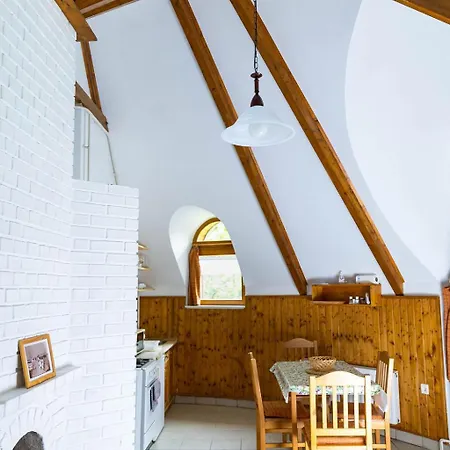 Gesztenye Nyaralópark Apartmanhotel Balatonudvari