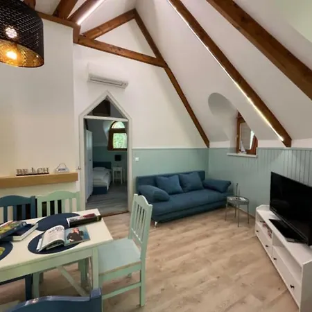 Gesztenye Nyaralopark Ξενοδοχείο με διαμερίσματα Balatonudvari