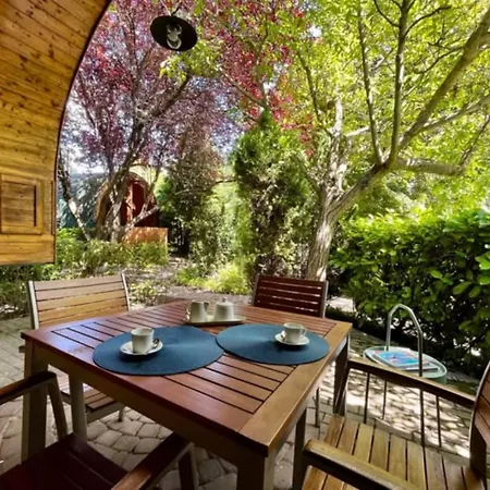 Gesztenye Nyaralopark 3* Balatonudvari